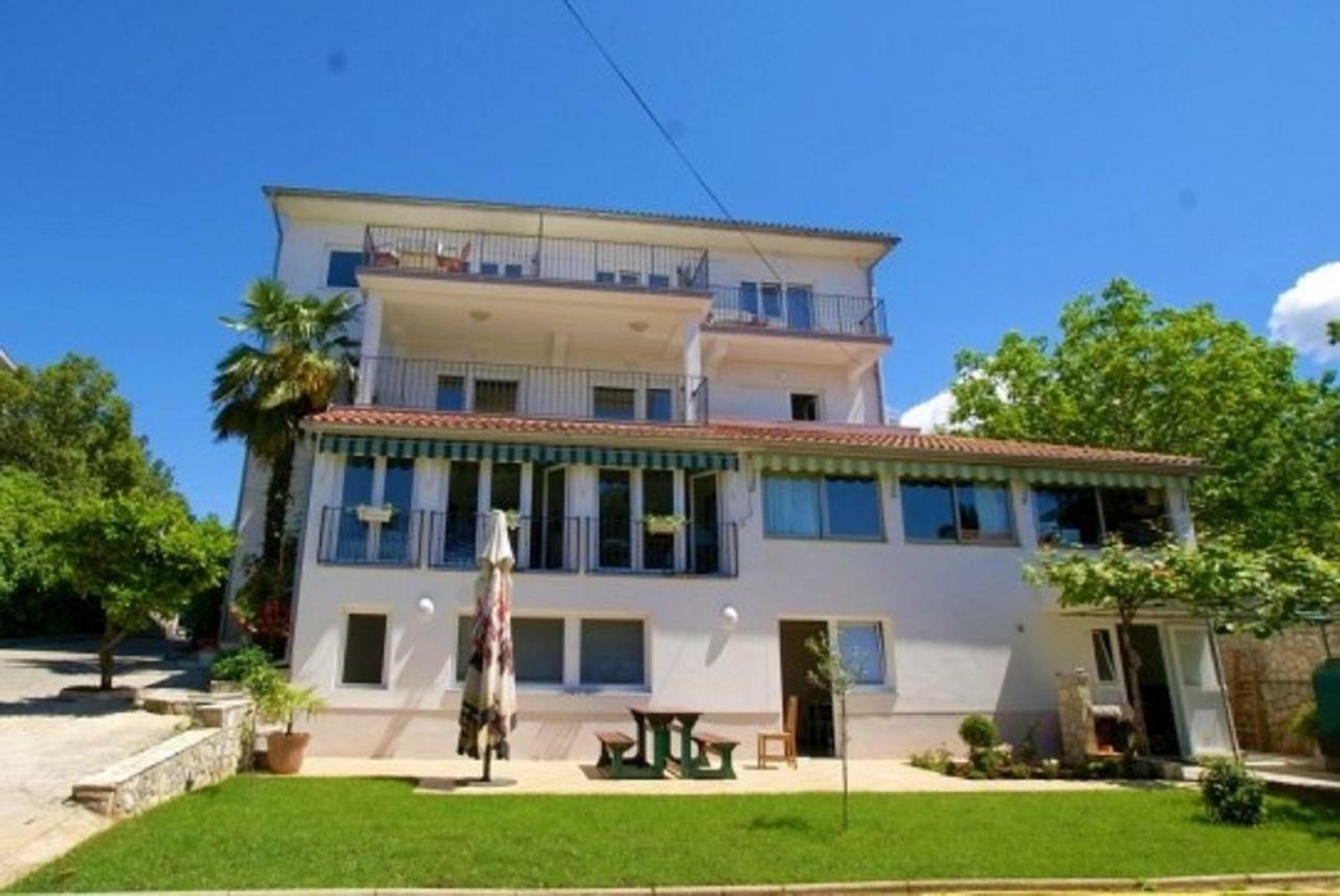 Blue Sky Residence Malinska Buitenkant foto